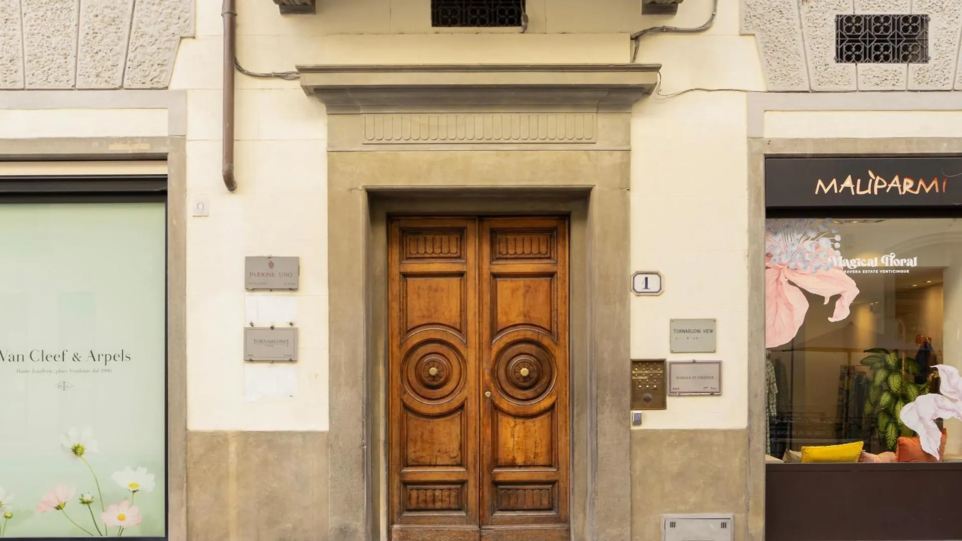 Giglio & Viola Borgia Apartment Florence Italy